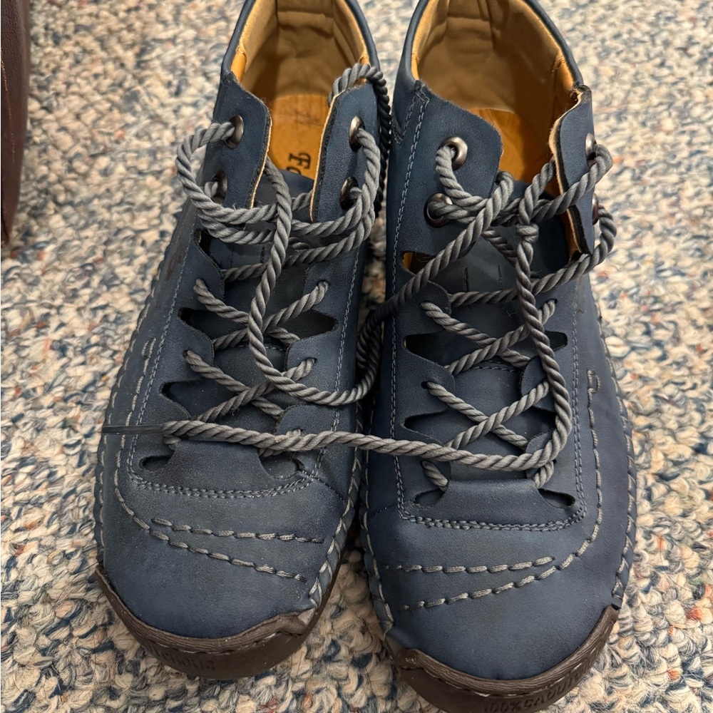 Source Unknown Navy Ankle Boots